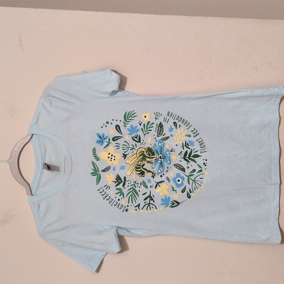 Next Level Apparel Tops - Next level apparel save the bees size medium